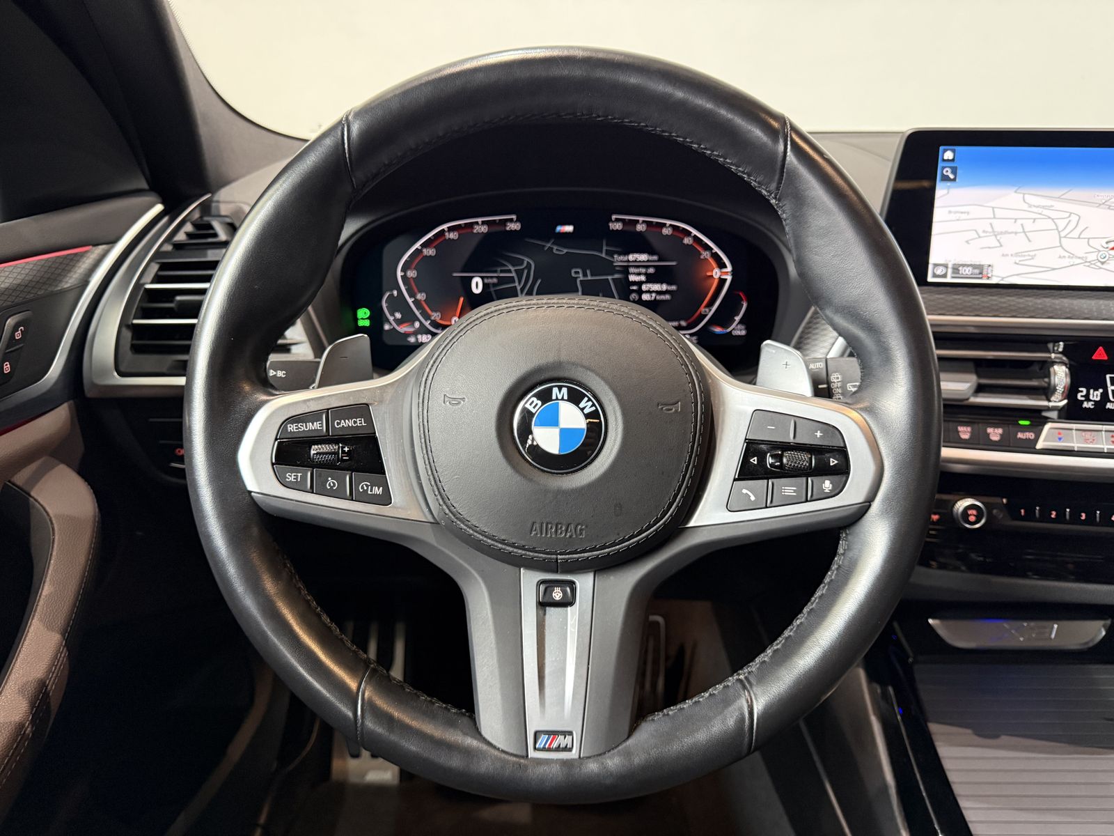 Fahrzeugeinzelansicht 8 Fahrzeugabbildung BMW X3 xDrive20i M Sportpaket | Sitzheizung | M Spor