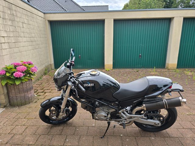 Ducati Monster 620 Dark