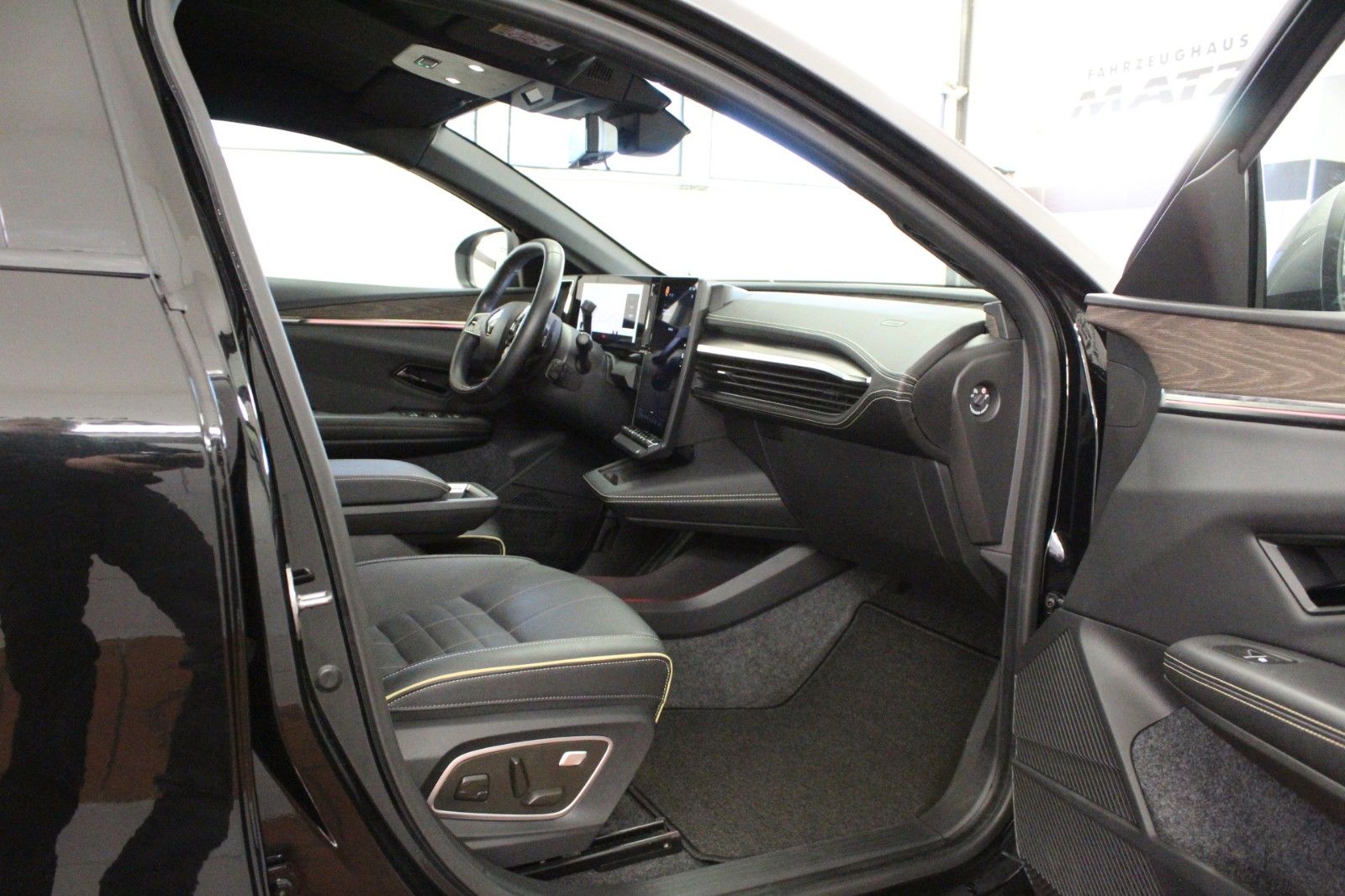 Fahrzeugabbildung Renault Megane E Tech Iconic EV60 220hp optimum charge