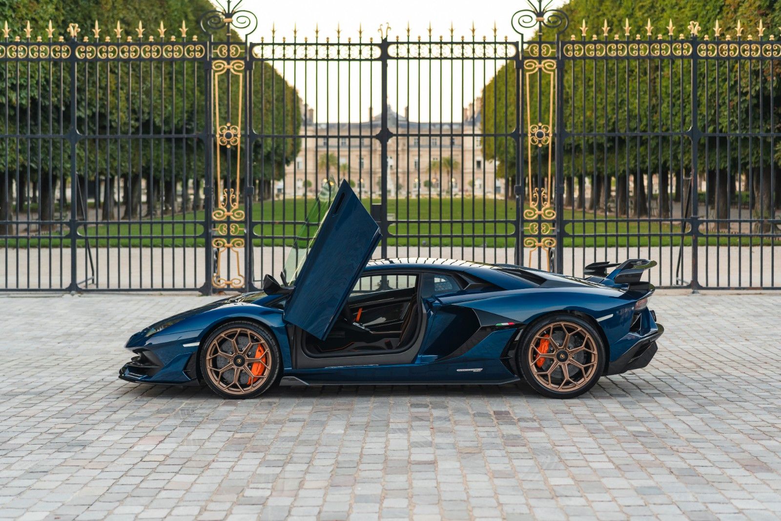 Lamborghini Aventador SVJ - 2 100 kms, Blu Hera, carbon, PPF imagem 2