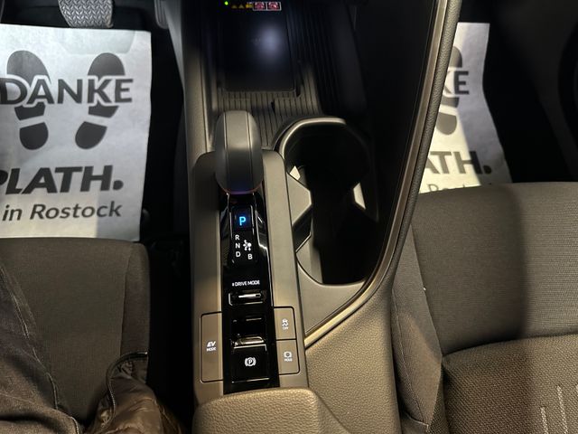 Toyota C-HR 1.8-l-VVT-i Hybrid Teamplayer Techn.-Paket