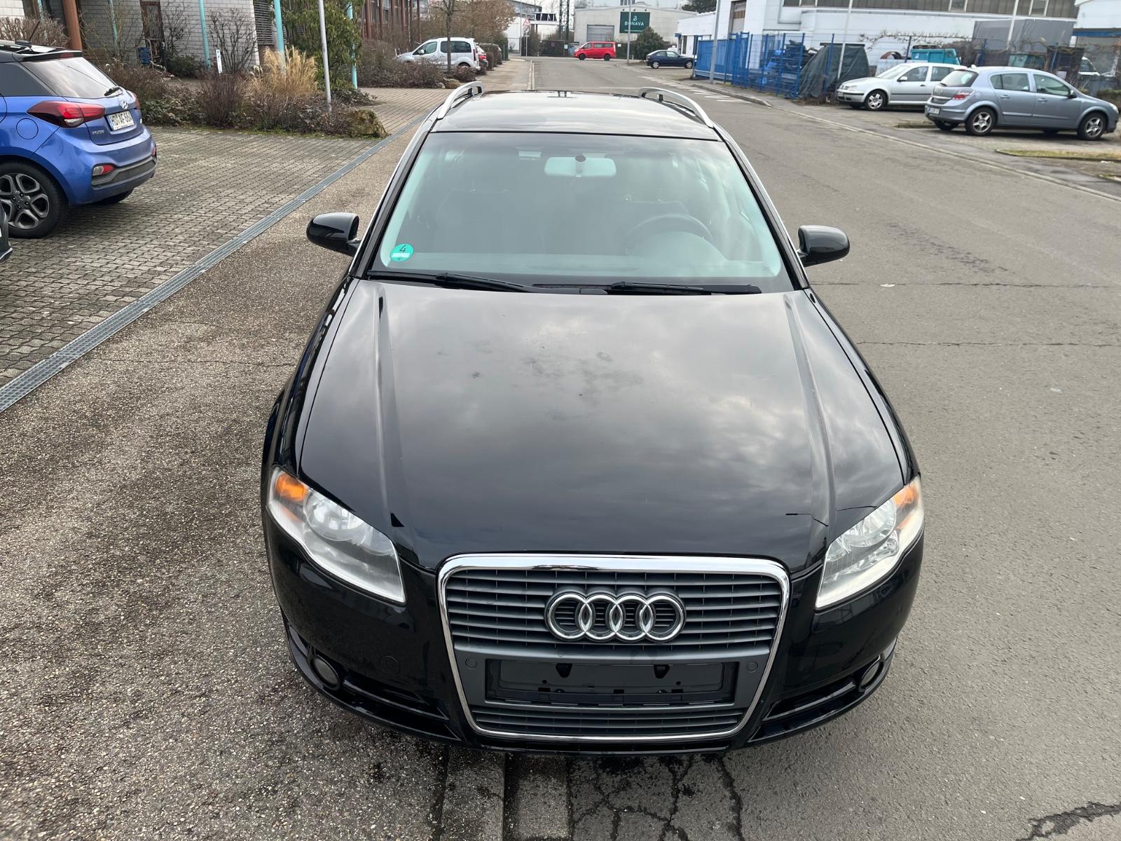 Audi A4 2005 — rear view