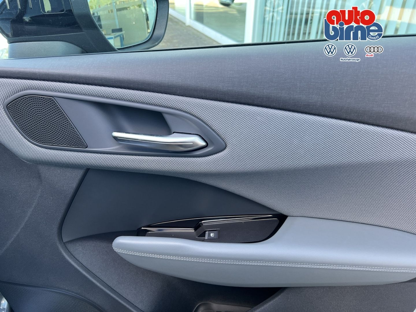 Q3 2.0 TDI Neues Modell Sportpaket Navi Digitale