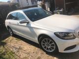 Mercedes-Benz  C 220 d  Kombi / AMG Line /  EZ 2018  / TÜV NEU - Mercedes-Benz C 220 Gebrauchtwagen in Karlsruhe