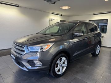Ford Kuga - 2