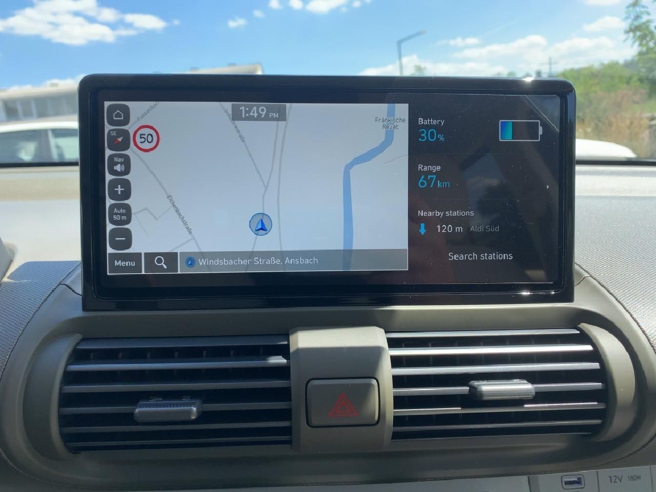 Fahrzeugabbildung Hyundai INSTER Elek. 42 kWh Trend Effizienz Assist. LED*
