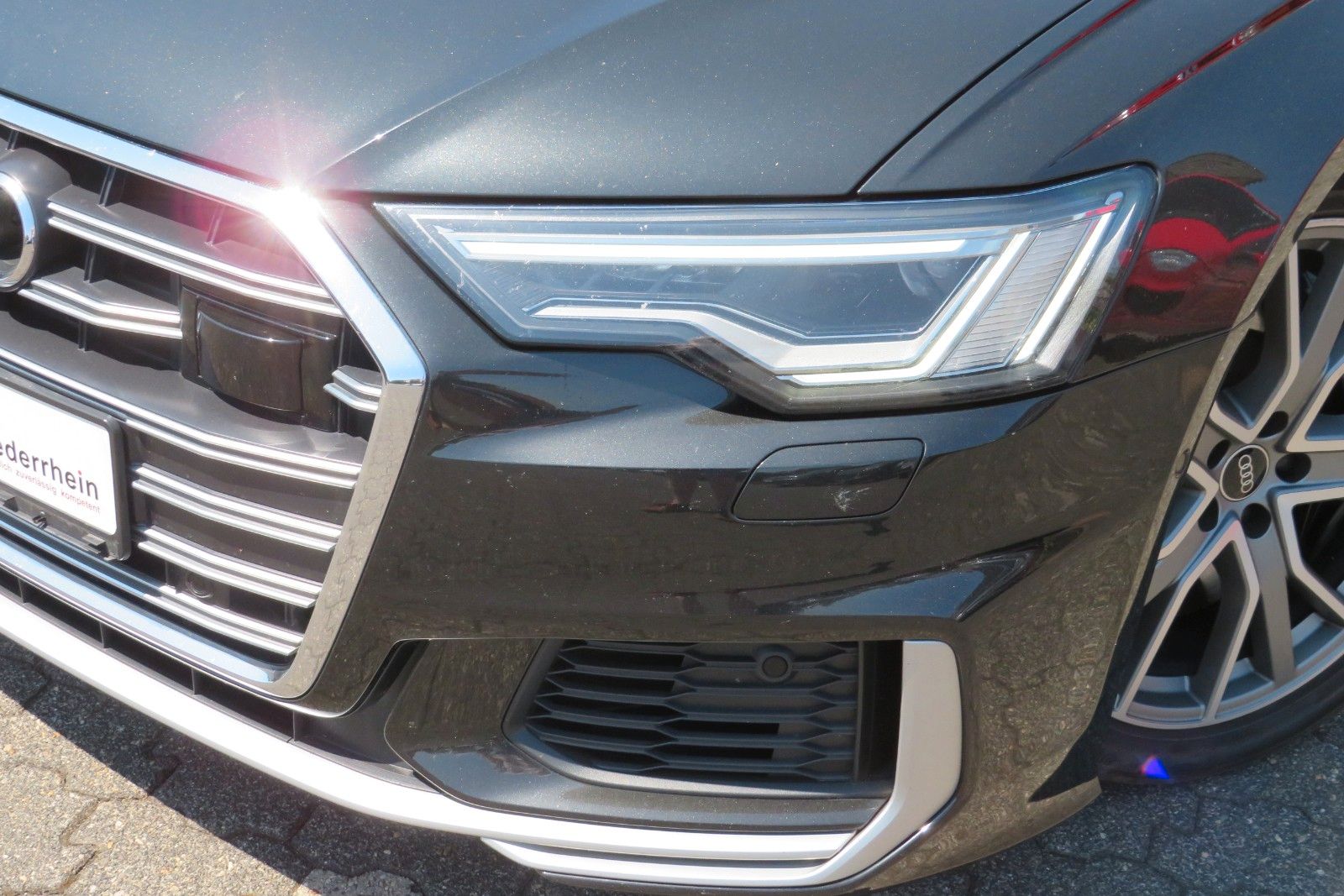 Fahrzeugabbildung Audi S6 Avant 3.0 TDI quattro