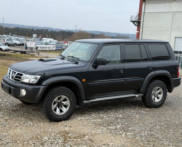 Nissan Patrol GR 3.0 Di Turbo 4x4 *KLIMA*7.SITZER*AHK*