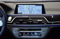 Fahrzeugabbildung BMW 740d xDrive GSHD Sitzlüft. Massage Standhzg 360°