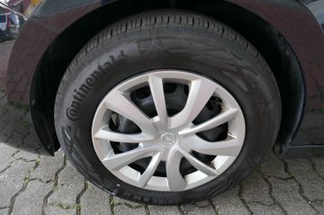 Bild 16 Opel Corsa F Edition, Sitz- u. Lenkradheizung