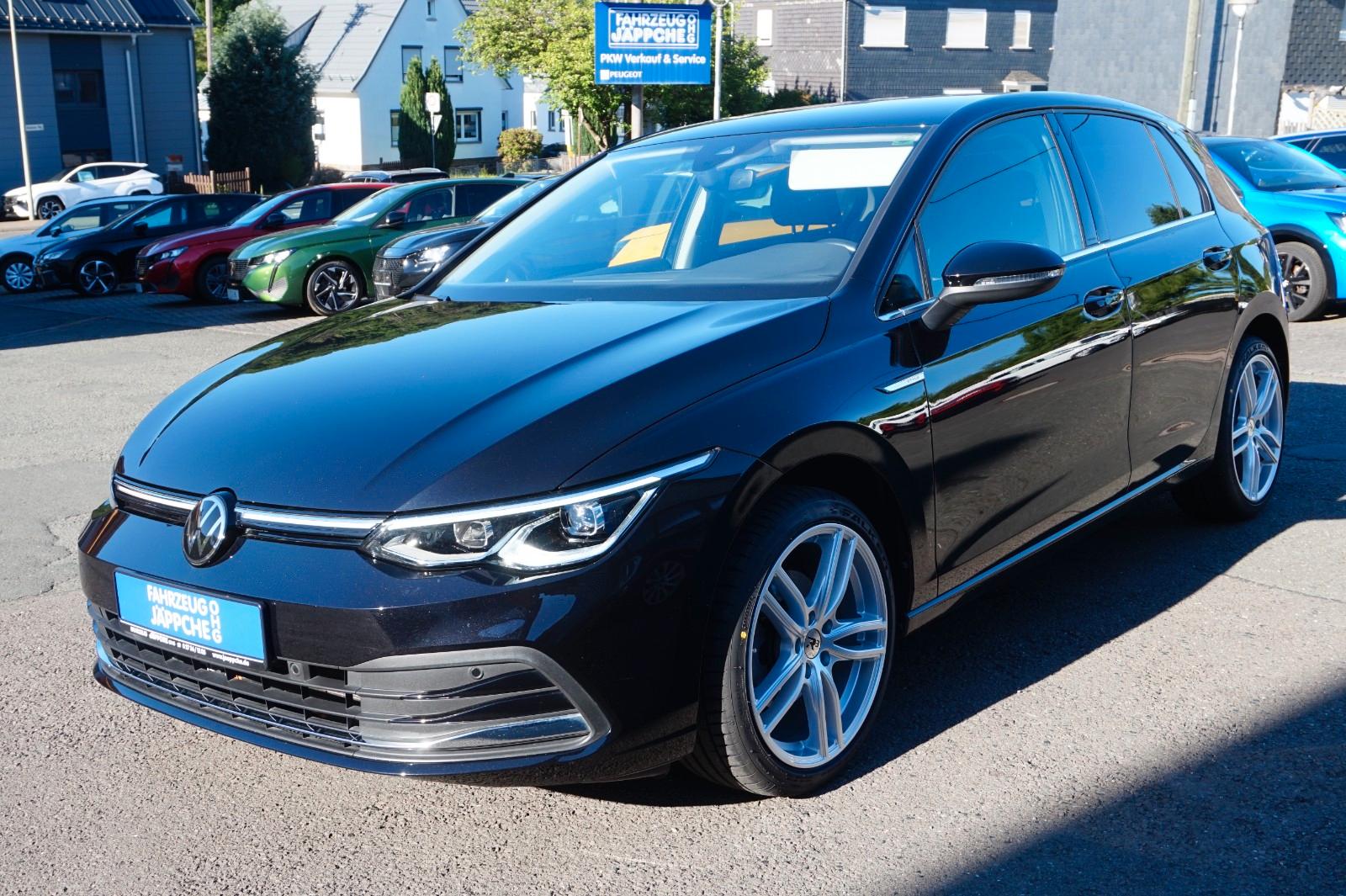 Volkswagen Golf VIII Lim. Style eTSI Navi:LED;18 Zoll