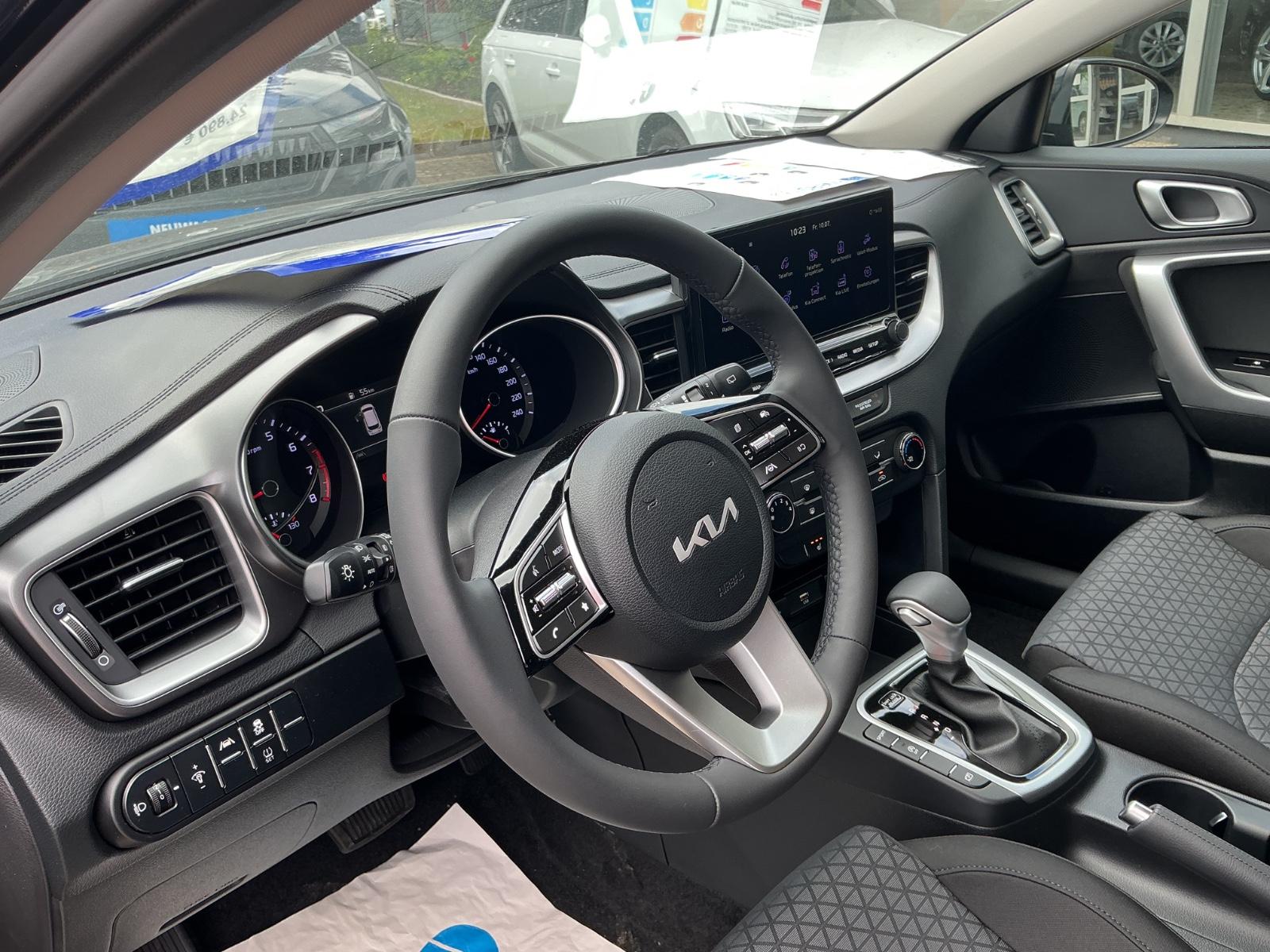 Kia cee'd Sportswagon 1.5 T-GDI DCT *NAVI,RFK,SHZ*