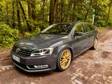 Volkswagen VW PASSAT B7 3C 2.0L TDI VARIANT PANO AHK ... - Volkswagen: Passat B7 3c