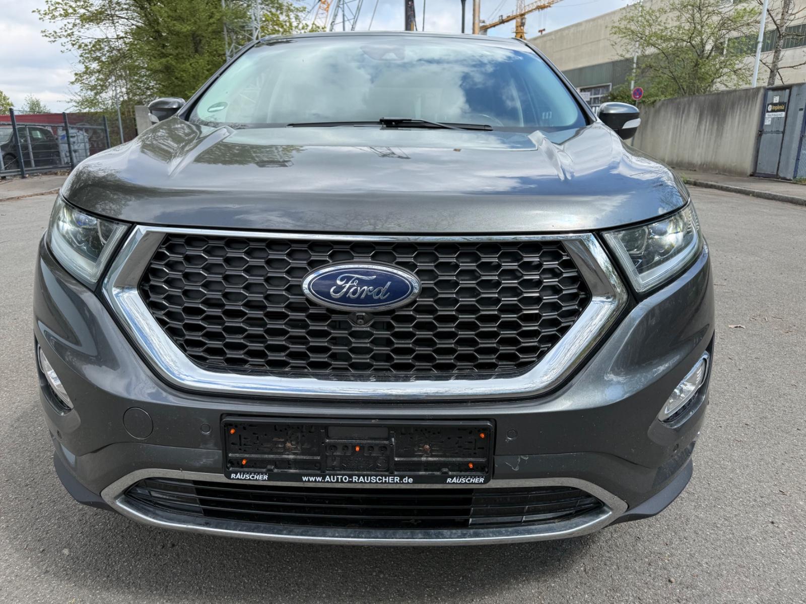Ford Edge Vignale 4x4 Panorama AHK Leder HU 12.2026