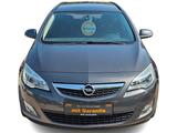 Opel Astra J Sports Tourer *TEMP*PDC*SHZ* - gebrauchte Opel Astra aus dem Jahr 2012
