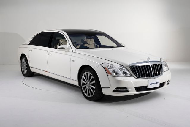 Maybach 62s Landaulet