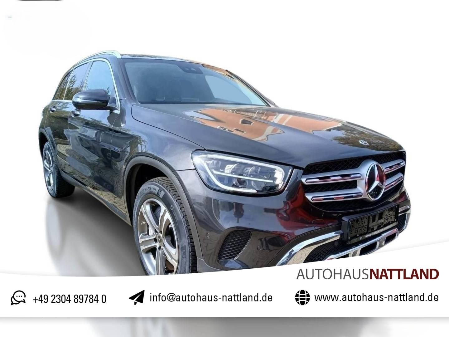 Mercedes-Benz GLC 300 e 4Matic Business RFK LED DAB Navi