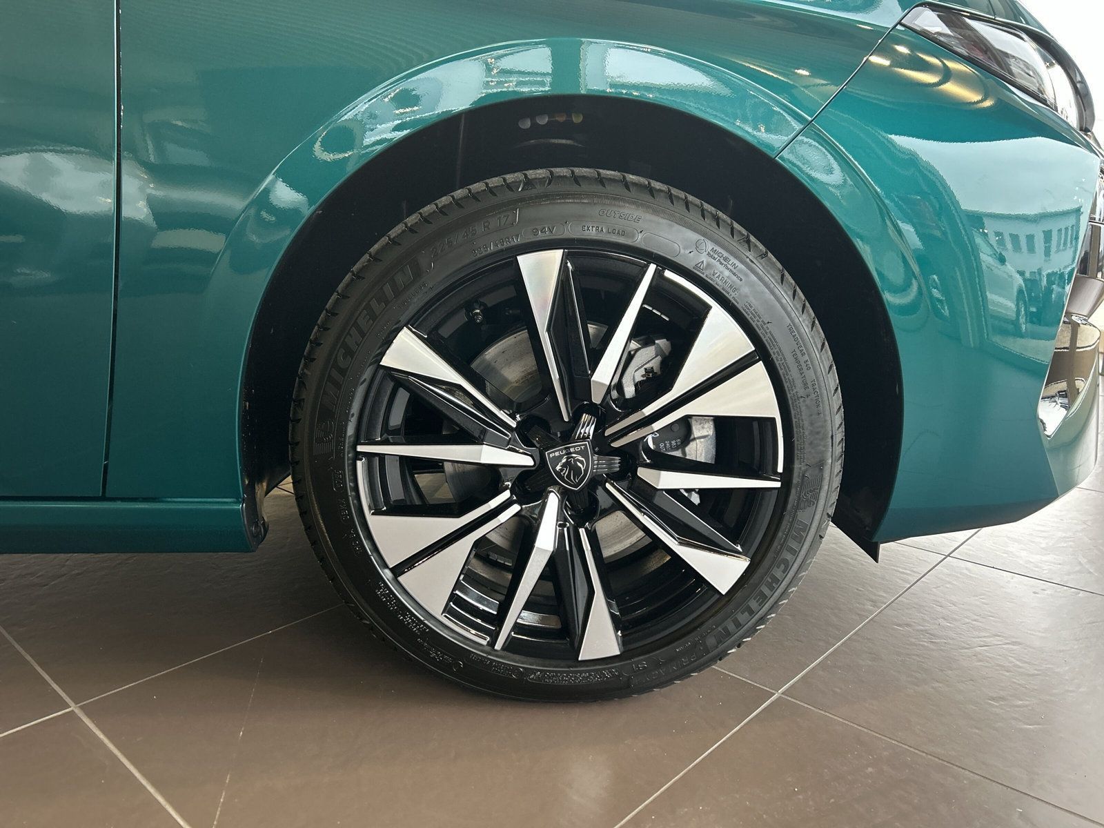 Peugeot 308 - Bild 9