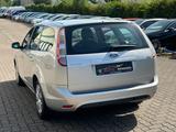 Ford Focus Turnier Style + Automatik Tüv/Au NEU - Ford Focus aus 2010 mit Diesel-Antrieb