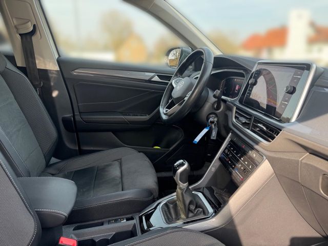 T-Roc Style 1.5 TSI OPF AHK Navi RearView LED