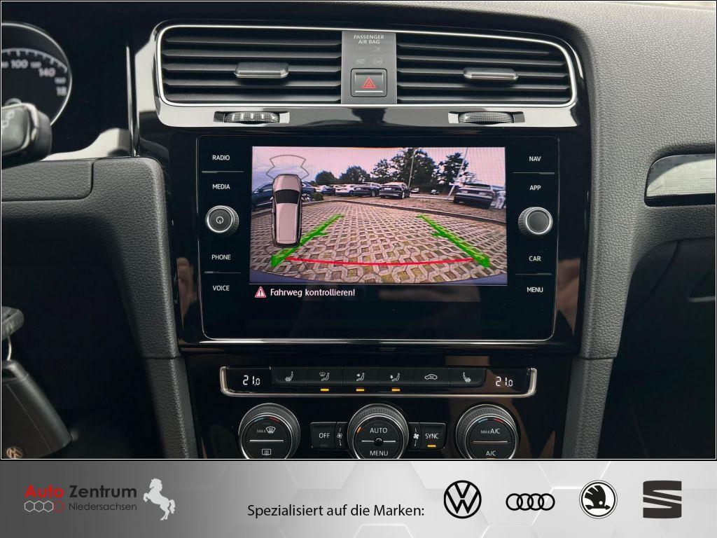 Volkswagen Golf Variant 1.5 TSI DSG Comfortline AHK*KAM*LED