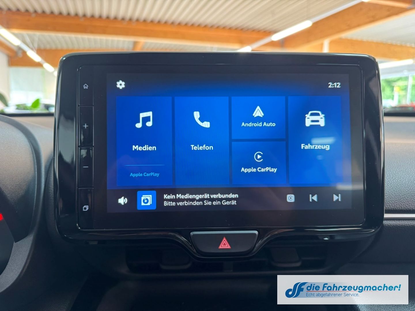 Fahrzeugabbildung Toyota Yaris Cross ACTIVE Hybrid DAB Spurhalteass. Fern
