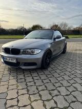 BMW 135i Cabrio - - BMW 135: Cabrio, 135i