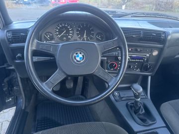 BMW 318 - 10