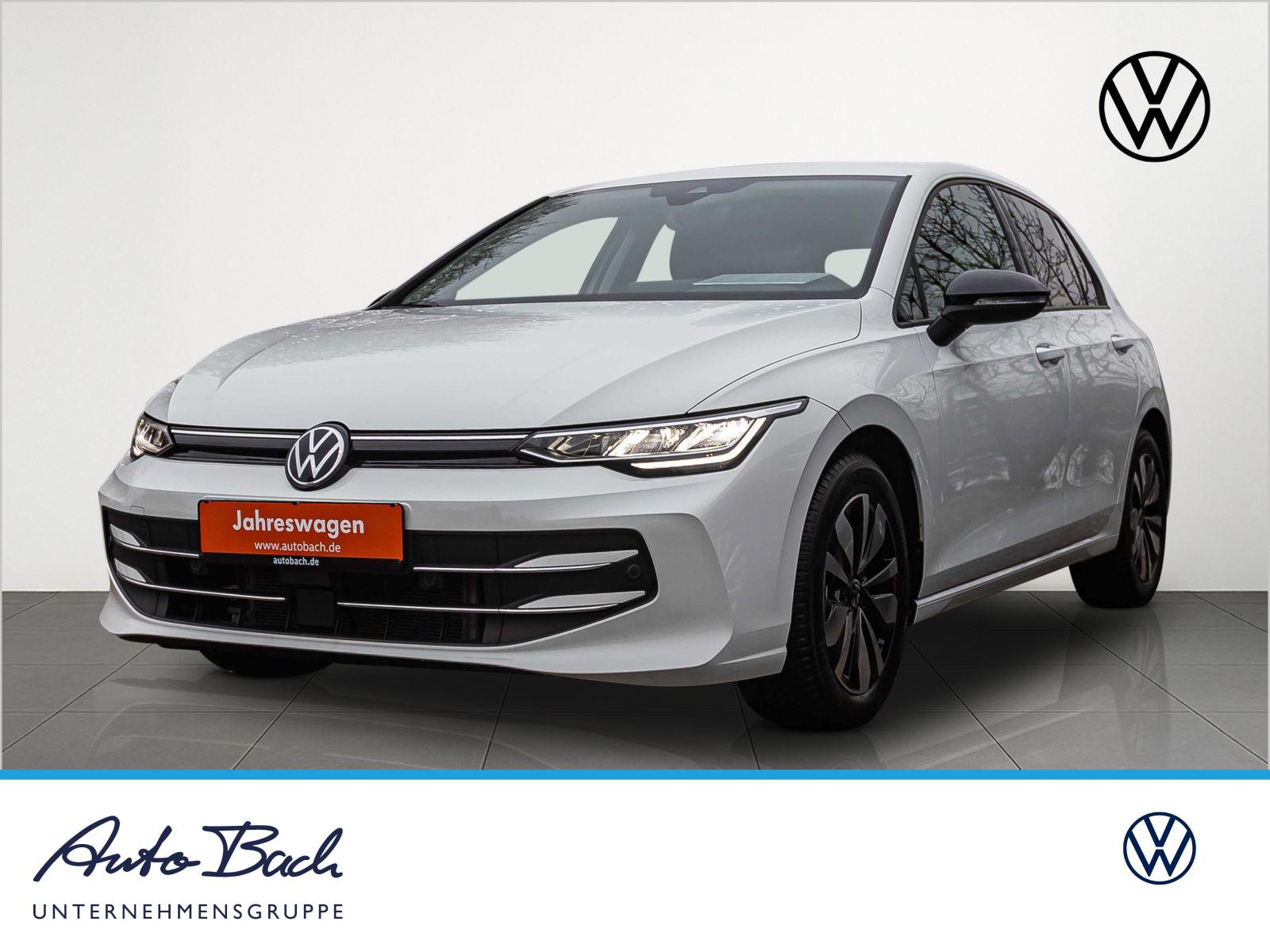 Volkswagen Golf VIII 1.5 eTSI Goal DSG LED CarPlay ACC EPH