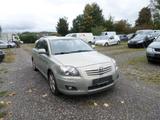Toyota Avensis 2.0 D-4D Lim. - Toyota Avensis aus 2008 mit Diesel-Antrieb
