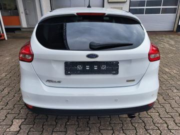 Ford Focus - 6