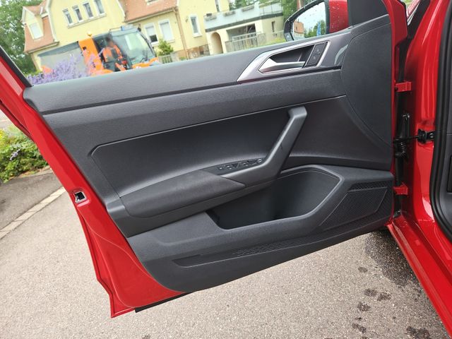 Polo STYLE 1.0 TSI 85kW 7-Gang-DSG IQ.Light