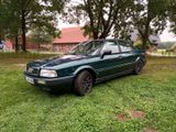Audi 80 2.3E 5-Zylinder B4 - Audi 80 mit Benzin-Antrieb: Limousine, 5e