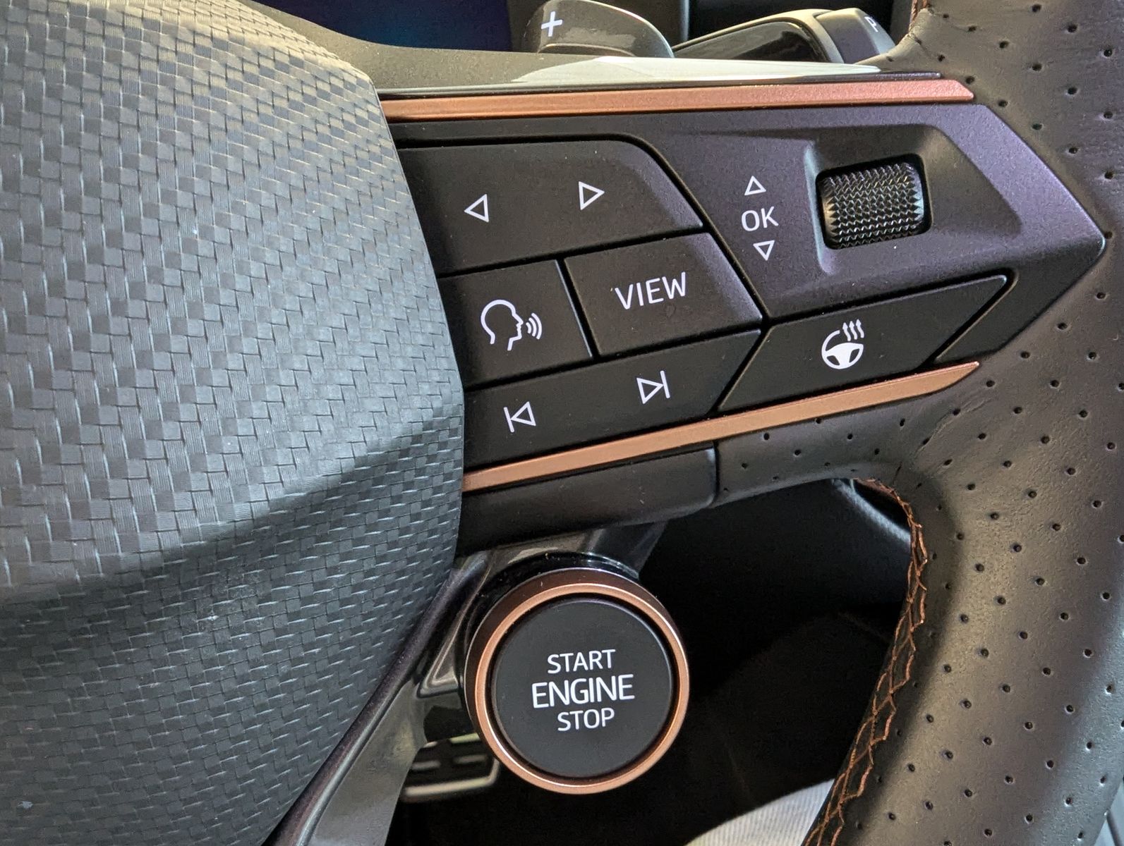 CUPRA Terramar 1.5eTSI HUD DCC Matrix Pano Sennh. 20" - Image 23