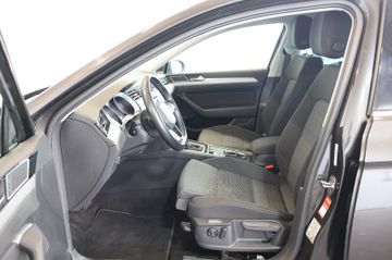 Volkswagen Passat 2.0 TDI Business ACC+LANE+LED+AHK