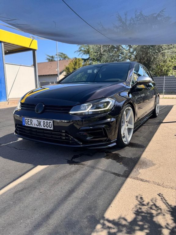 Image of Volkswagen Golf