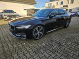 Volvo S90 Lim. Momentum 21Zoll R Design Sportpaket - Volvo: Sport