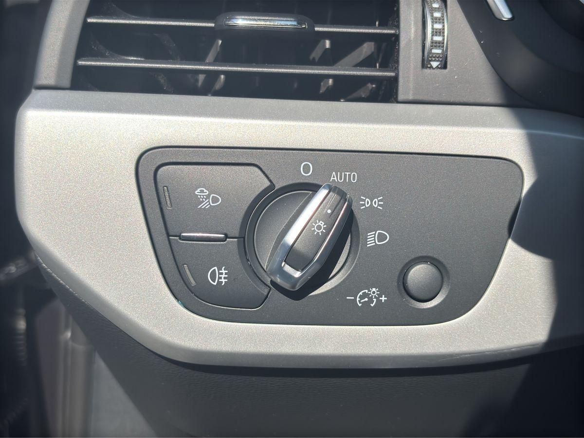 A4 Avant 2.0 TDI quattro AHK RFK GRA NAVI LED
