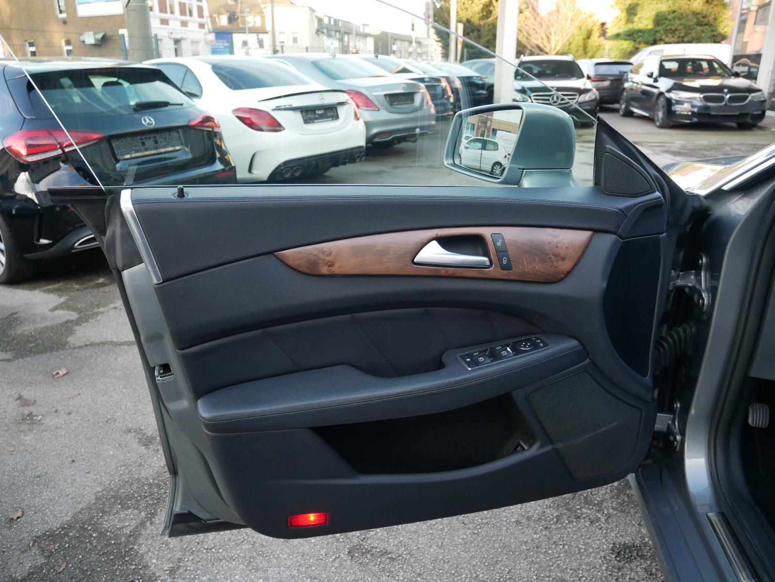 Mercedes-Benz CLS 250 CDI BE Bi-Xenon SpurPaket Leder Navi PDC