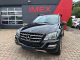 Mercedes-Benz ML 300 CDI 4Matic Designo HU neu Leder SD - Mercedes-Benz ML 300: Cdi 4matic