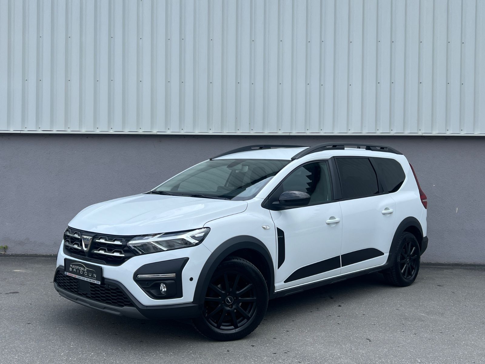 DACIA Jogger