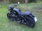 Moto Guzzi V7 850 - MOTO GUZZI V7 850