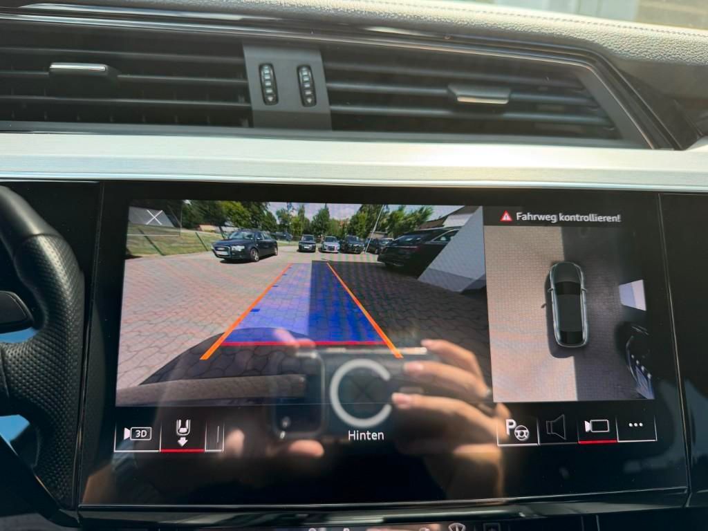 Audi Q8 - Bild 11