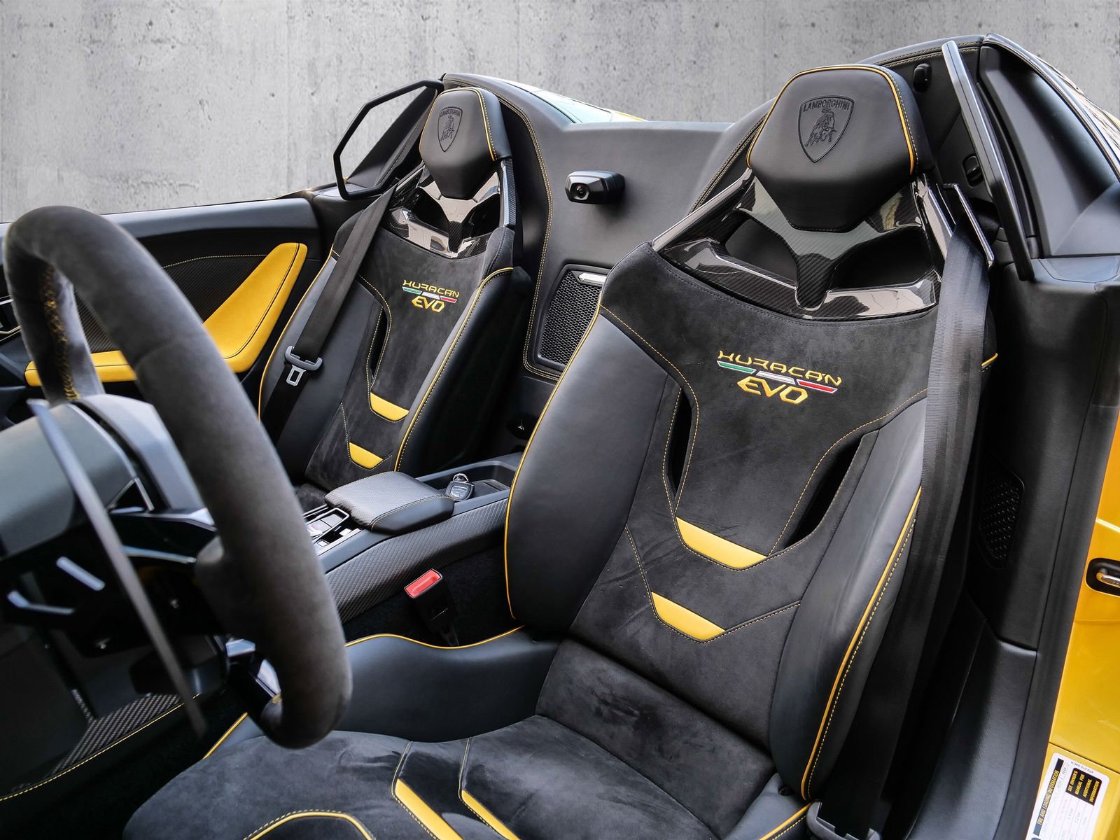 Lamborghini Huracán EVO Spyder Giallo Inti. Lifting System foto 15