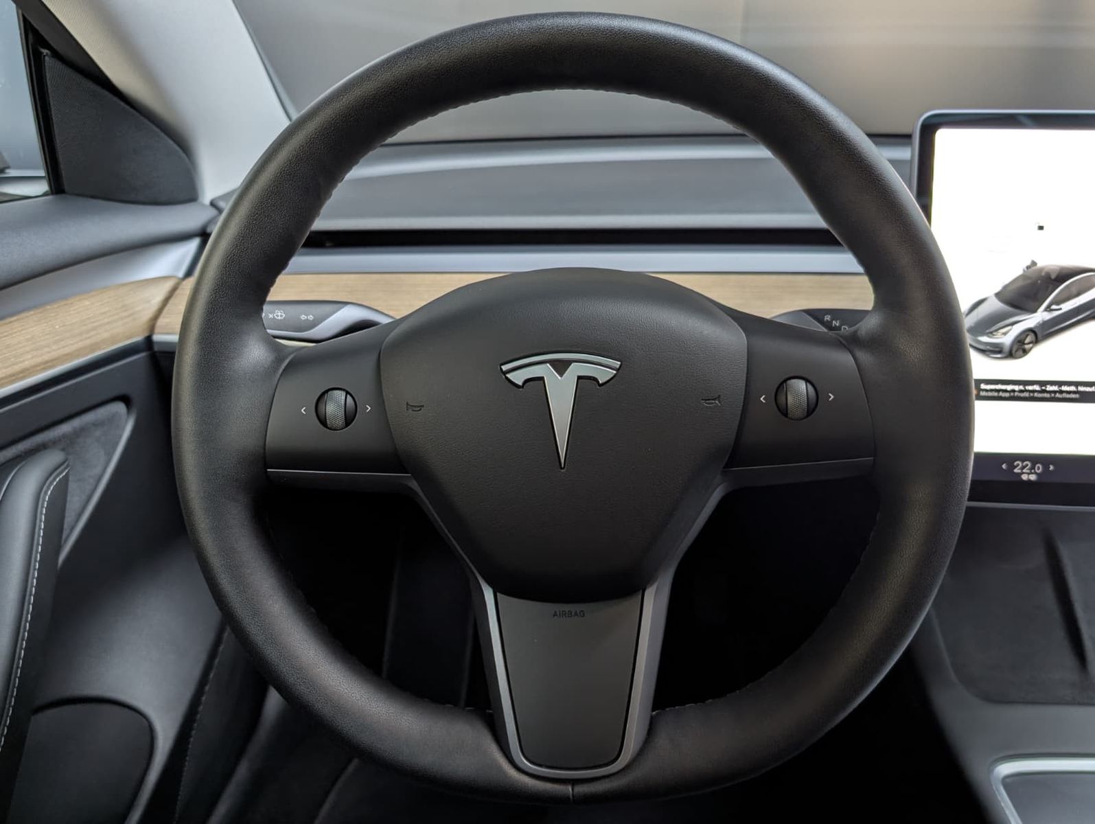 Tesla Model 3 RWD PANO LED NAVI SHZ KAMERA ACC 18 foto 16