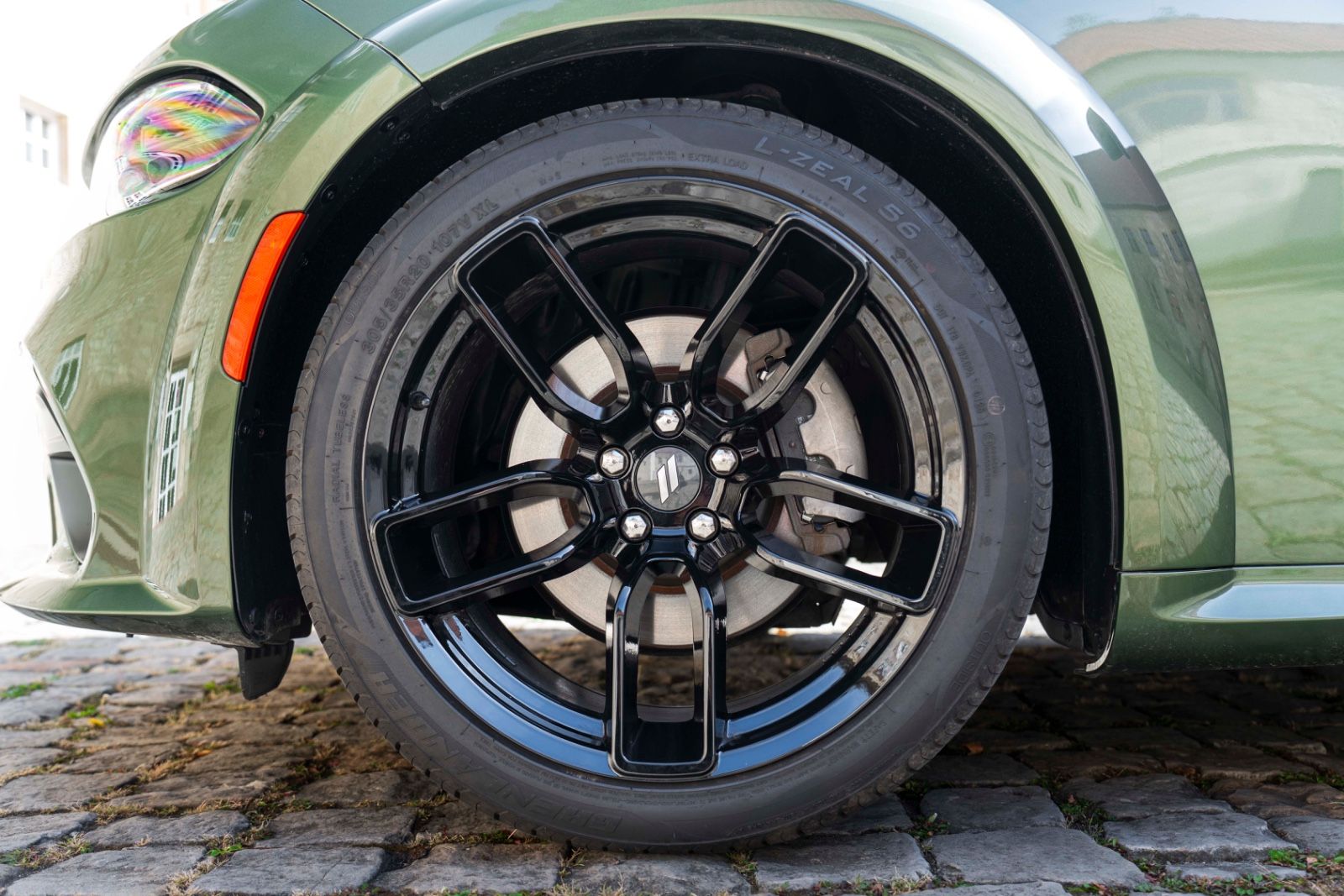 Fahrzeugabbildung Dodge Charger 5,7L DAYTONA WIDEBODY ALPINE CARPLAY KAM