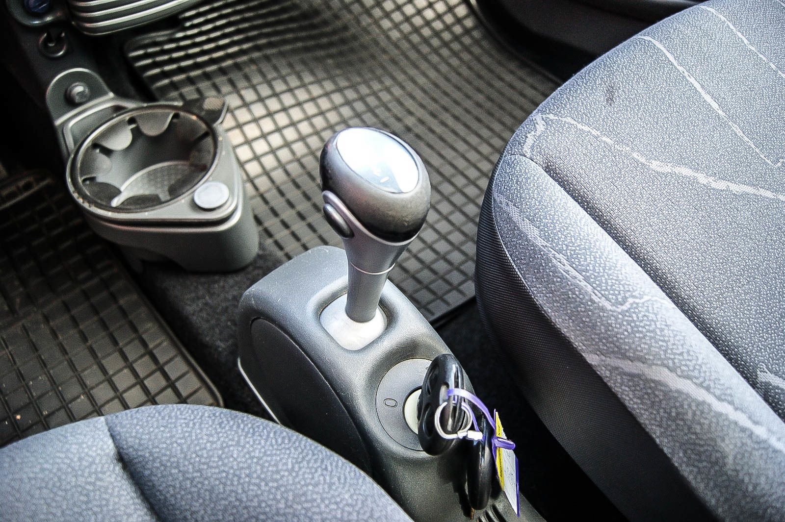 Fahrzeugabbildung Smart fortwo city-coupe Pulse KLIMAAUTOMATIK PANORAMA
