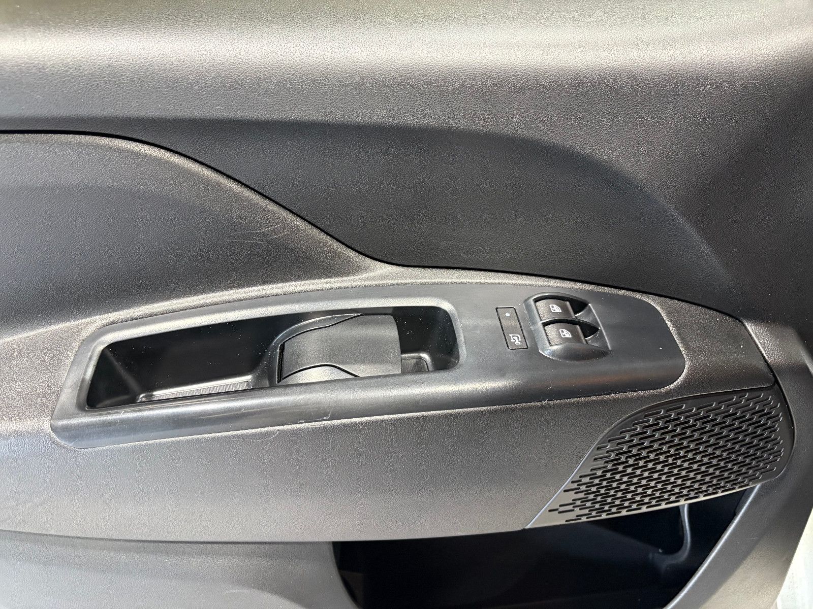 Fahrzeugabbildung Fiat Doblo Doblò SX Maxi Kasten/3-SITZ/PDC/BLUETOOTH/