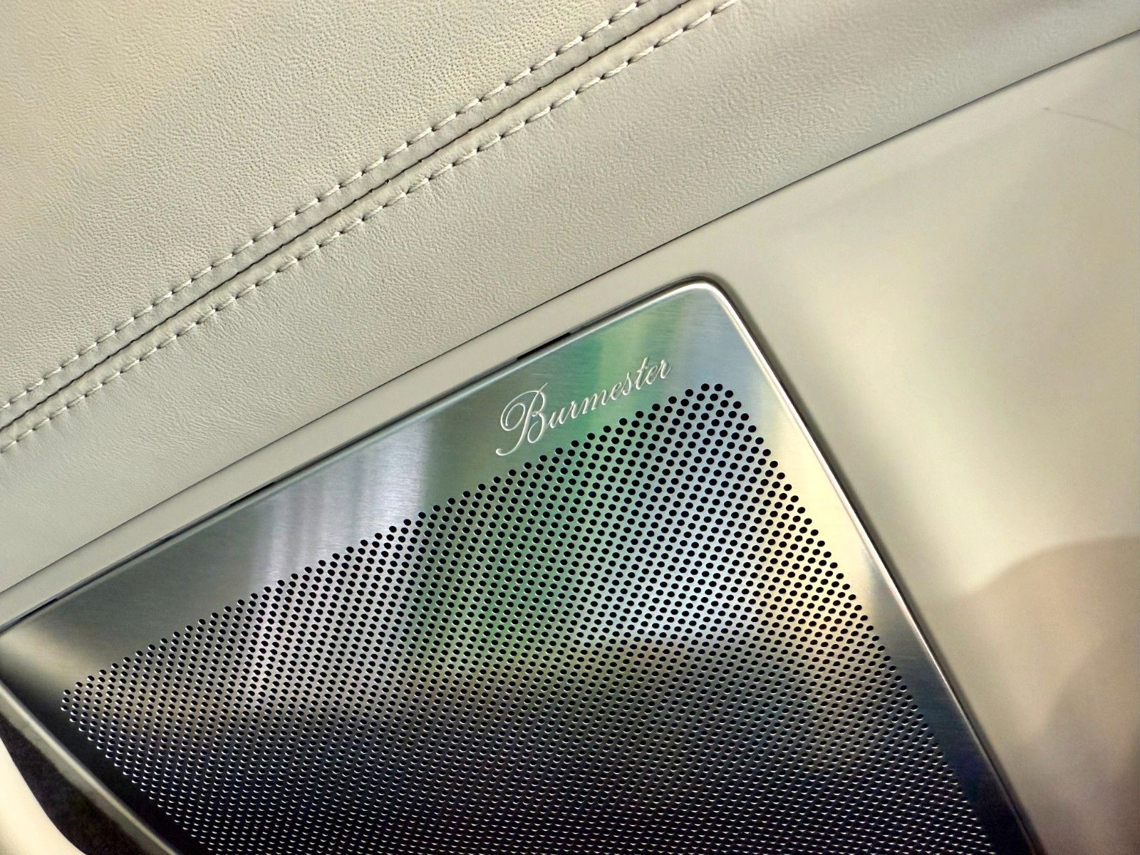 Fahrzeugabbildung Porsche 991 992 Turbo S PTS/LIFT/SportDesign/Burmester