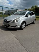 Opel Corsa D 1.2 3 Hand - Opel Corsa aus 2010: 1.3